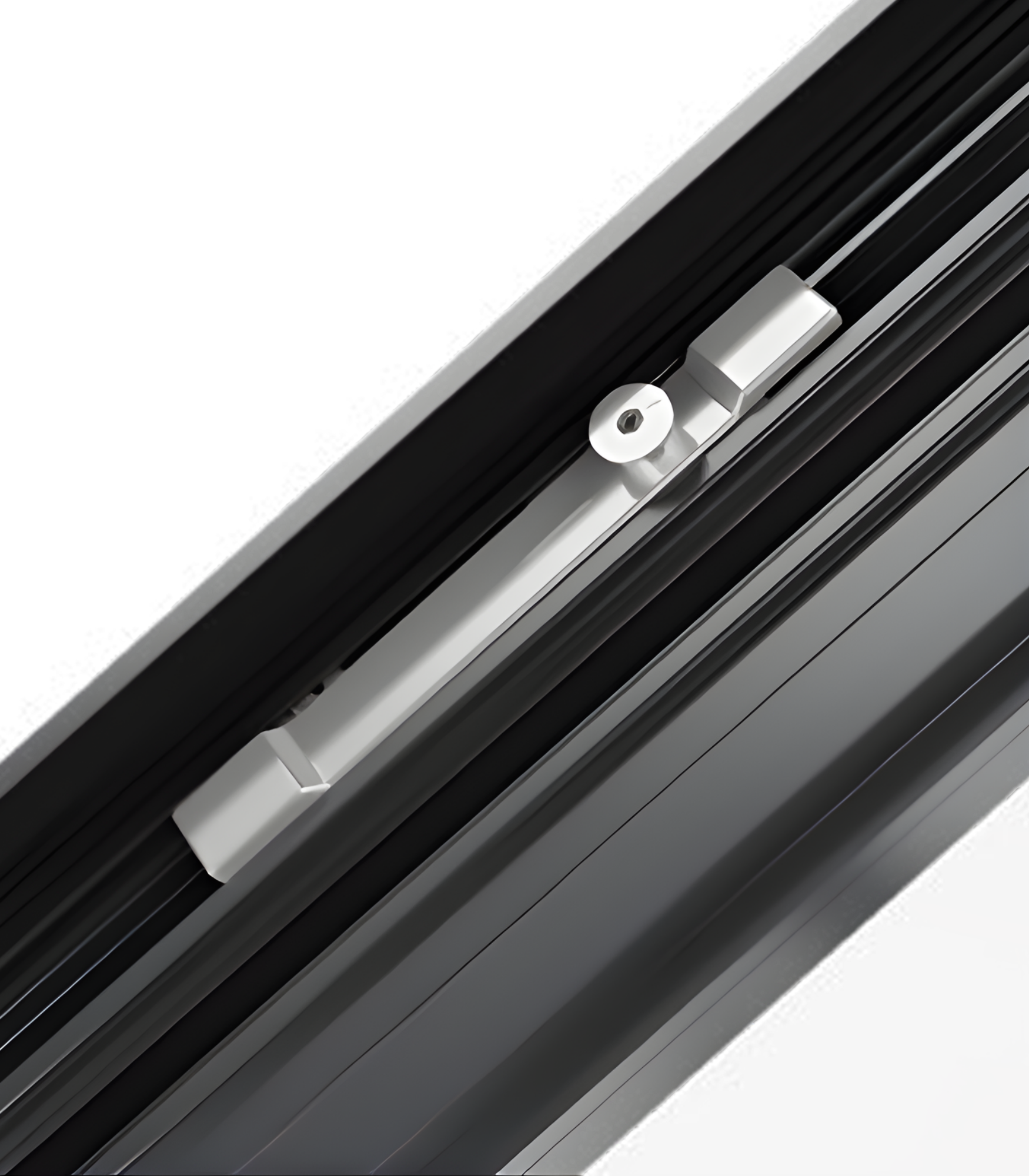 VLX 80 Awning Window in San Diego, CA | Hale Windows San Diego - detail 4